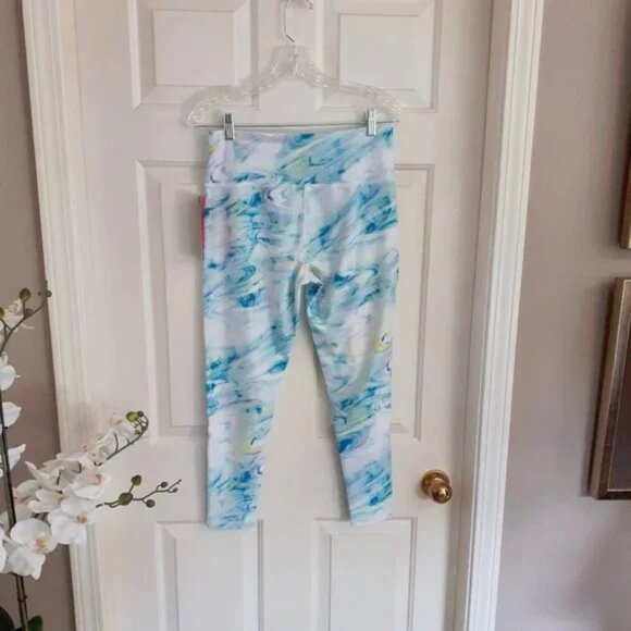 NWT Betsey Johnson white abstract tie dye racer back bra & leggings bundle, L - Picture 7 of 7